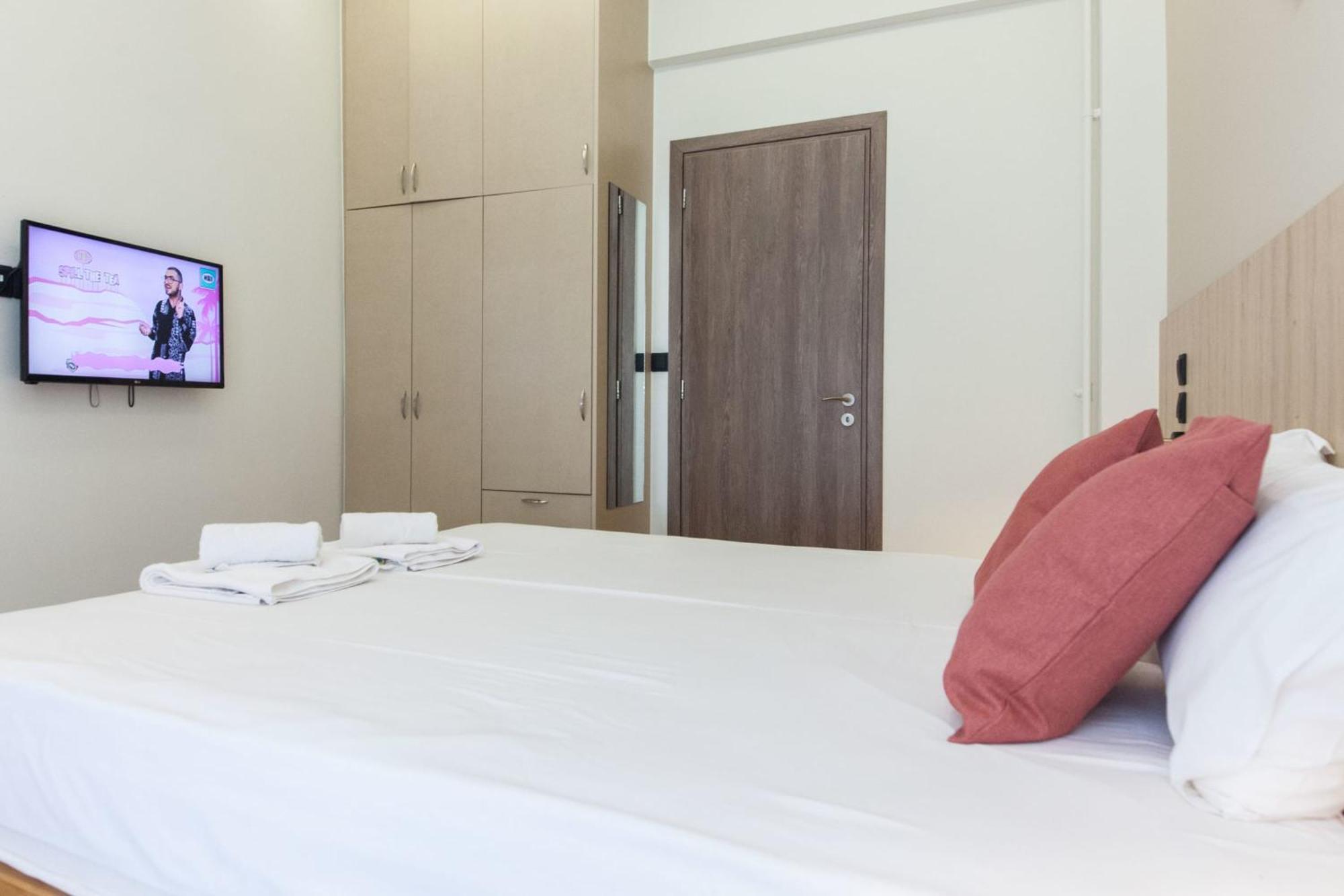 Acropolis View Modern Deluxe Suite With Balcony أثينا المظهر الخارجي الصورة